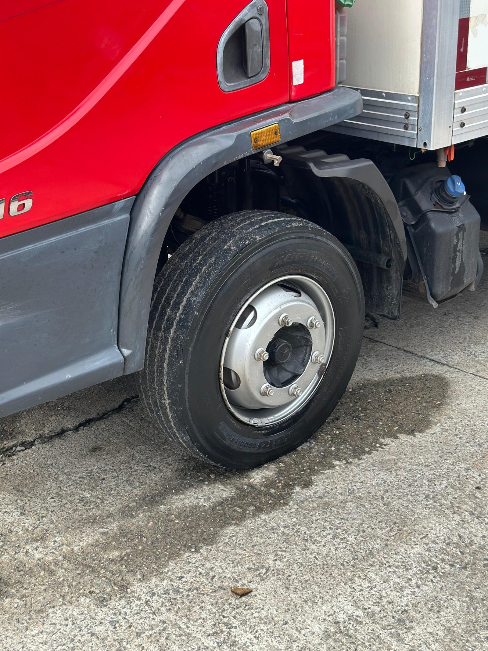 Accelo 1016 6×2 2016 Baú Refrigerado 5.20m Frigoking -10