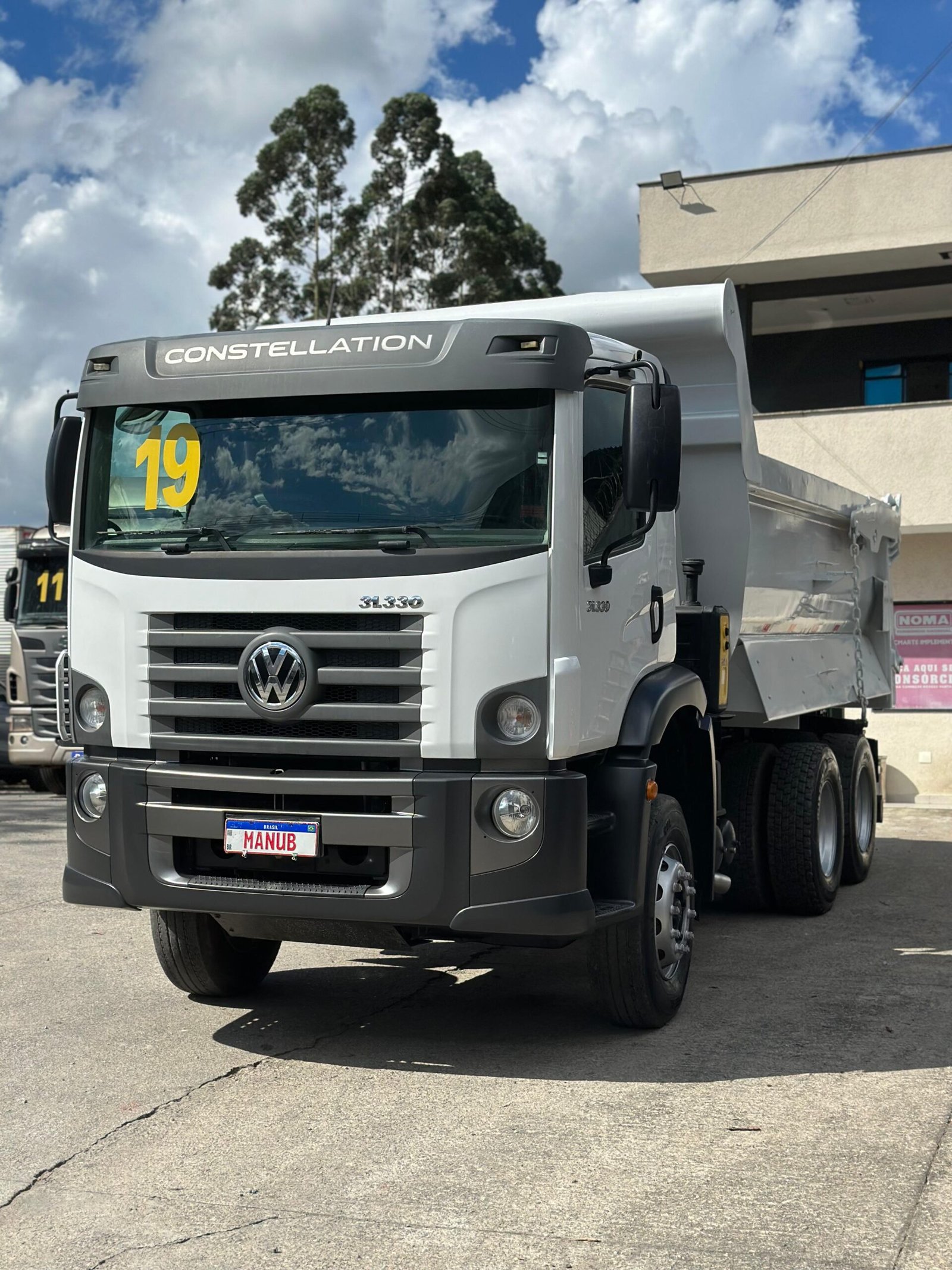 VW 31.330 6X4 2019 CAÇAMBA BASCULANTE