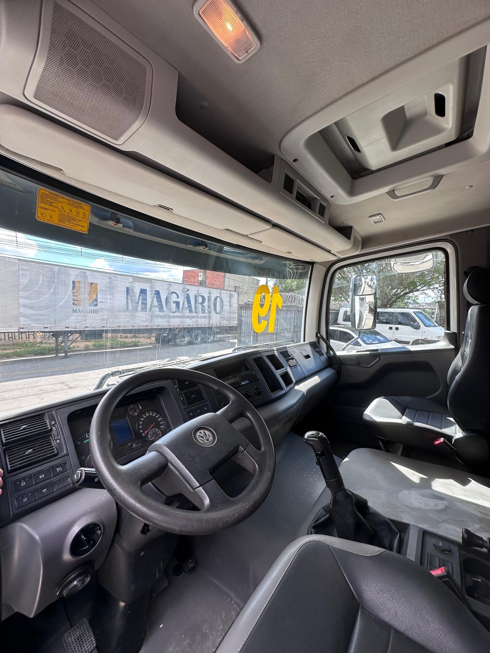 VW 31.330 6X4 2019 CAÇAMBA BASCULANTE