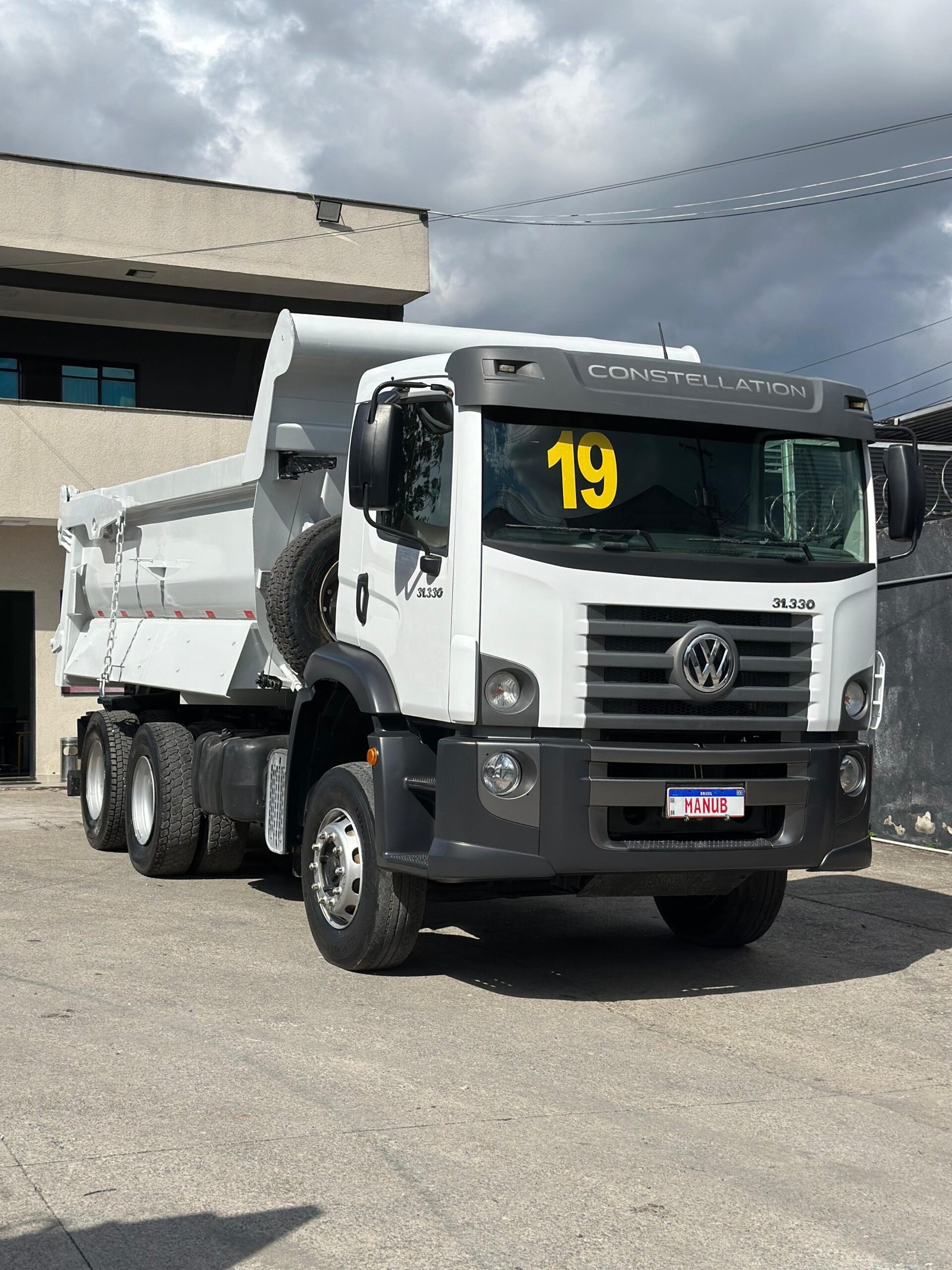 VW 31.330 6X4 2019 CAÇAMBA BASCULANTE