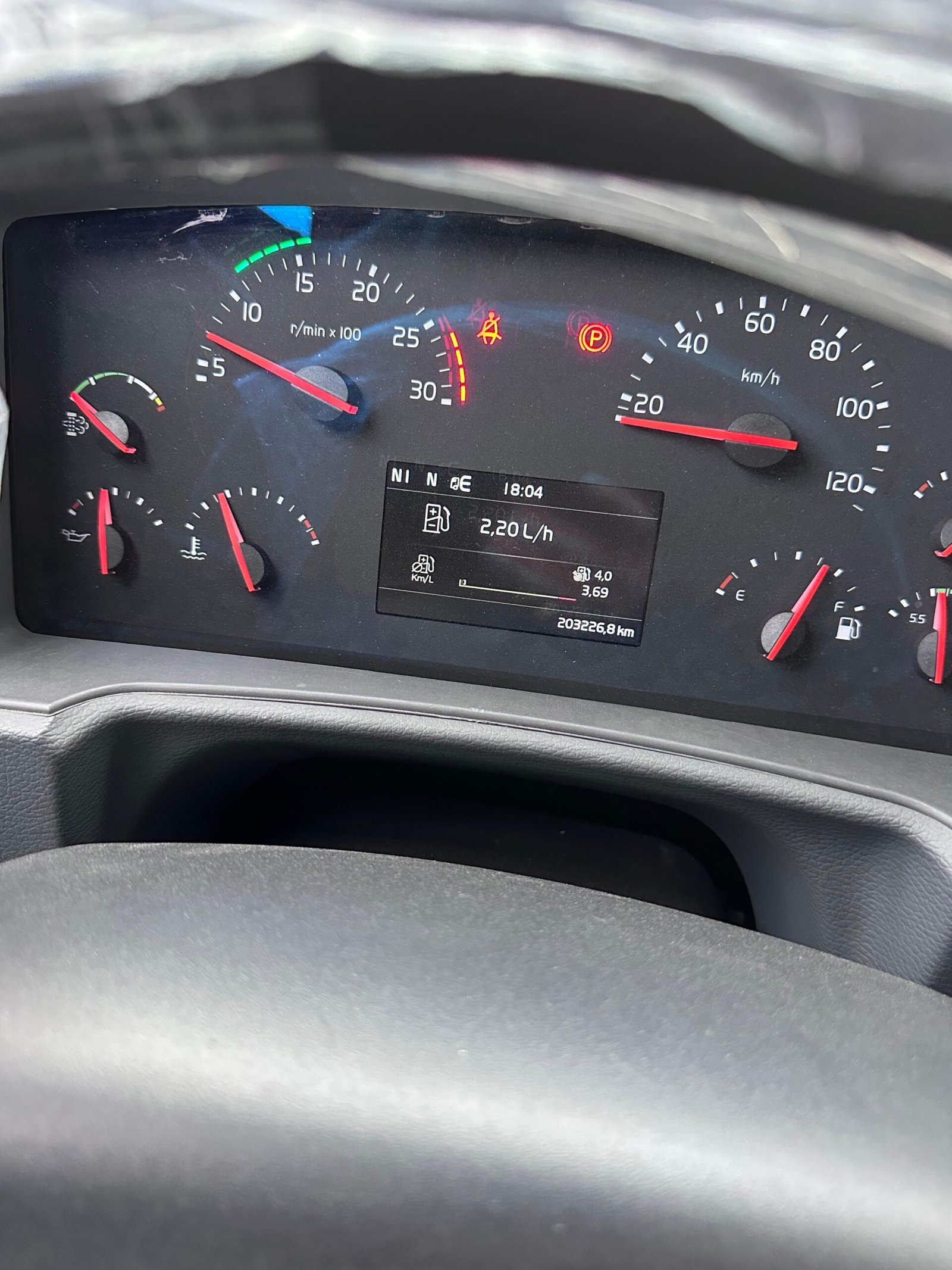 Volvo VM 360 4×2 2024