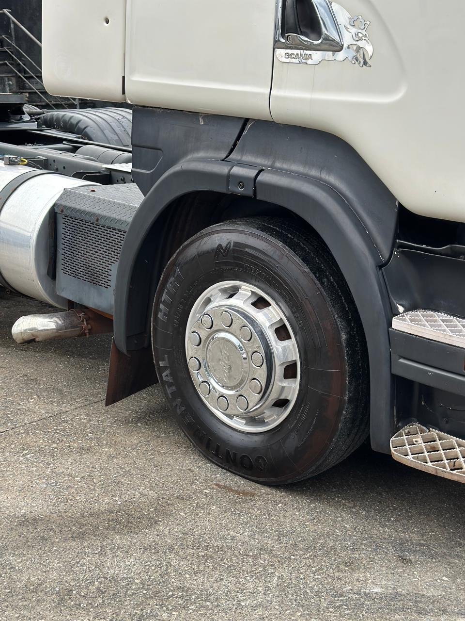 Scania R420 6×2 2010 Highline