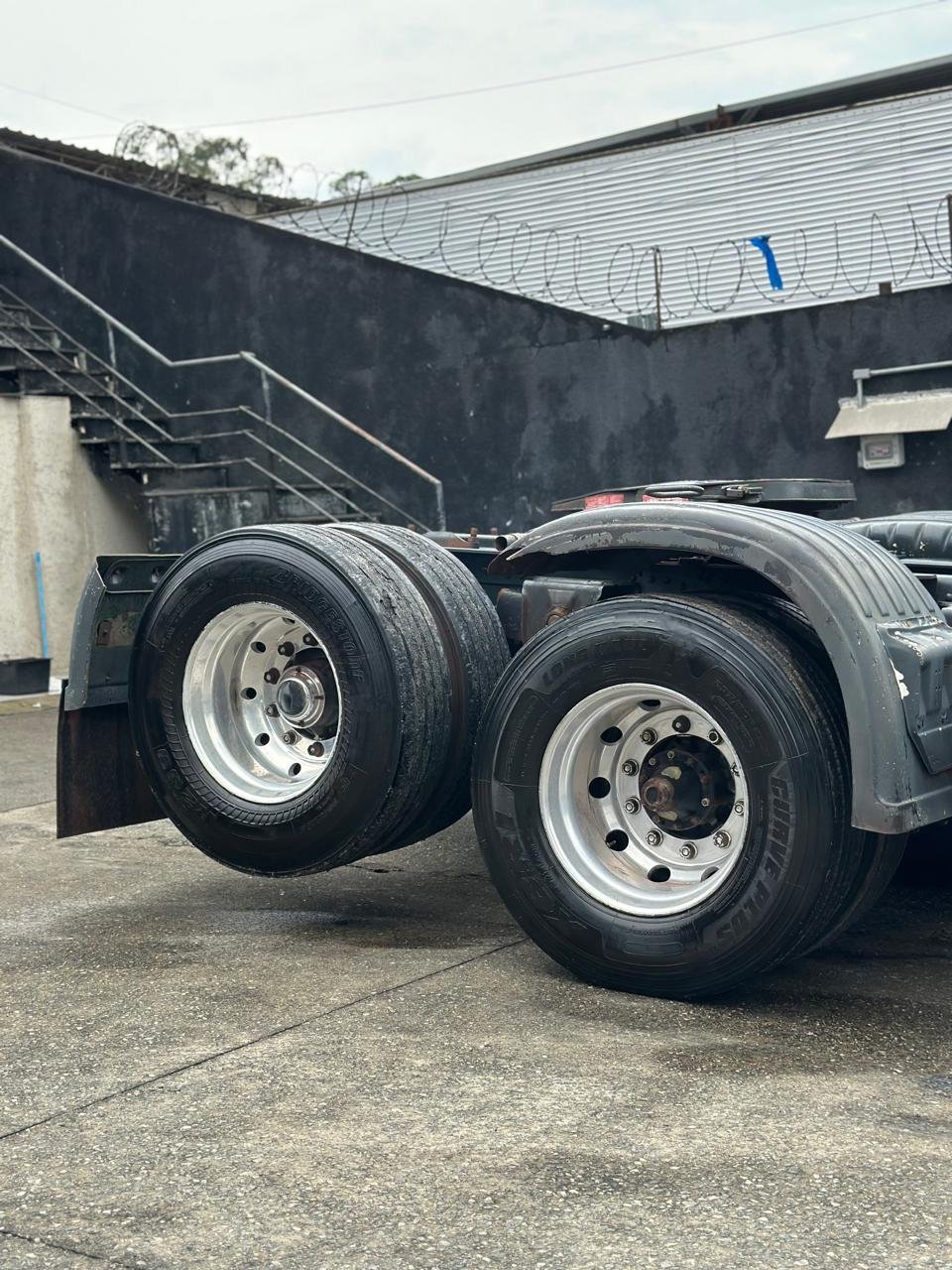 Scania R420 6×2 2010 Highline