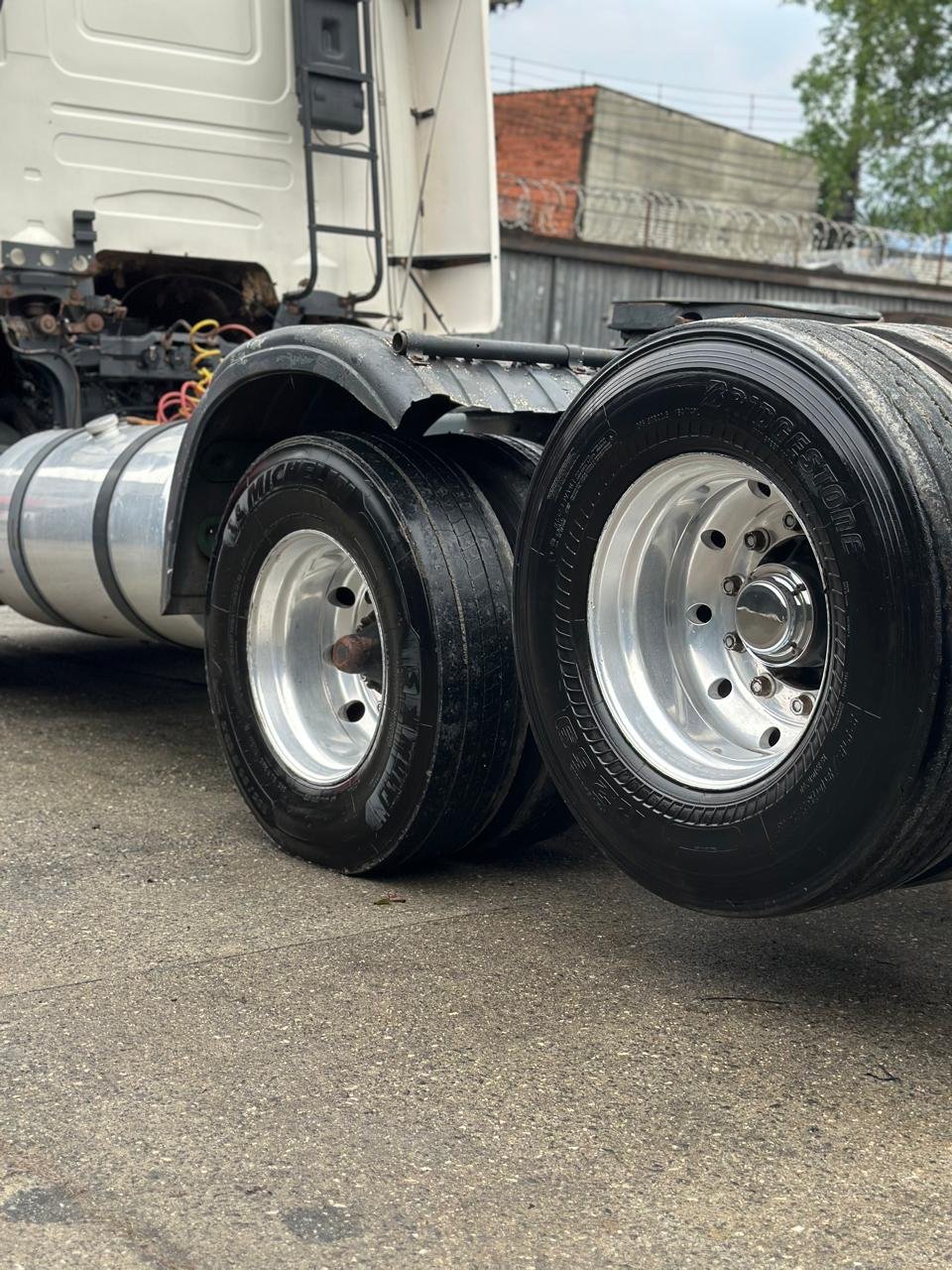 Scania R420 6×2 2010 Highline