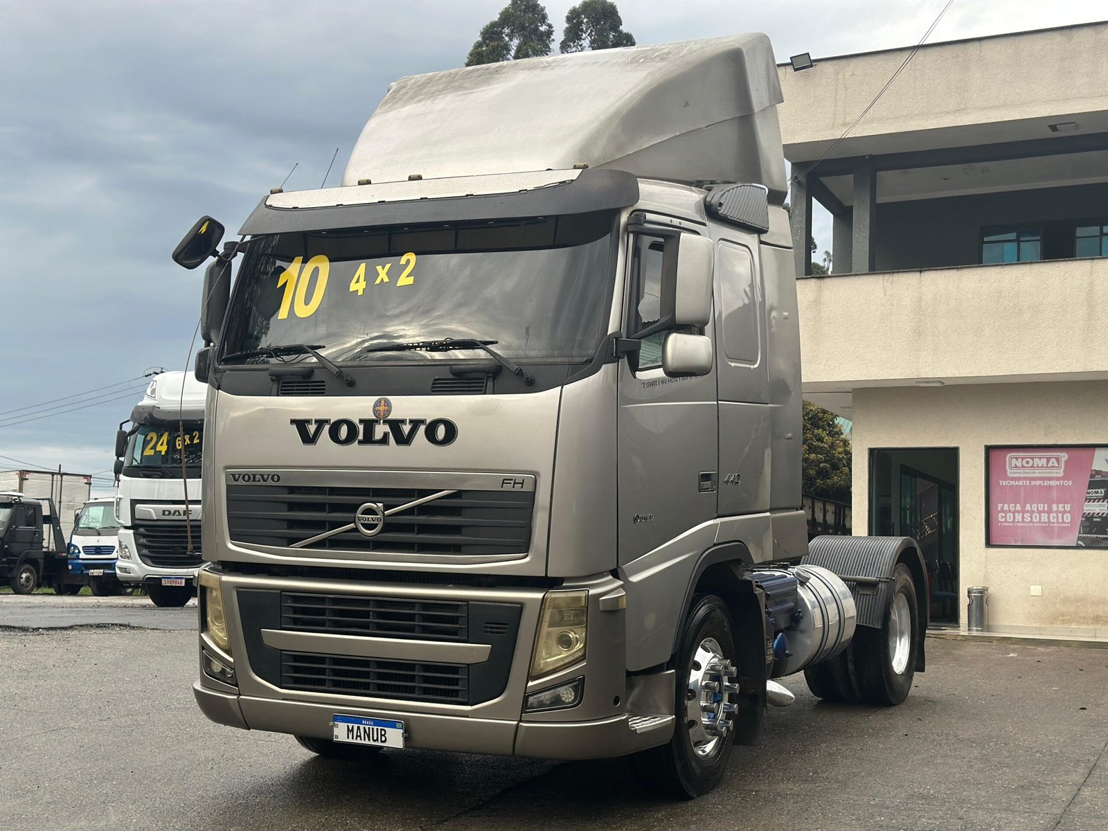 Volvo Fh 440 4×2 2010 Automático