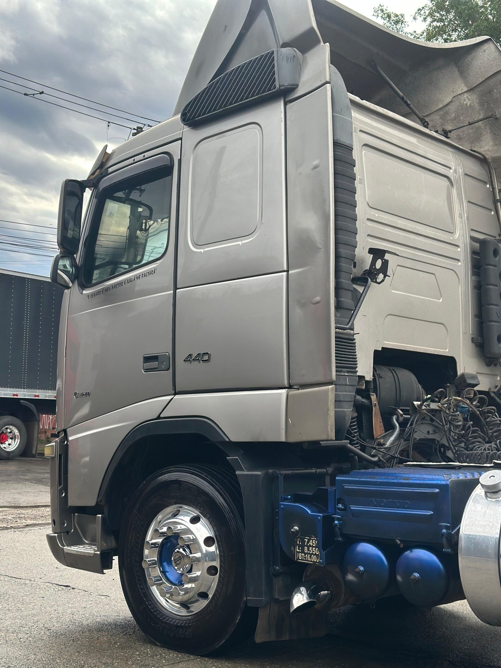 Volvo Fh 440 4×2 2010 Automático