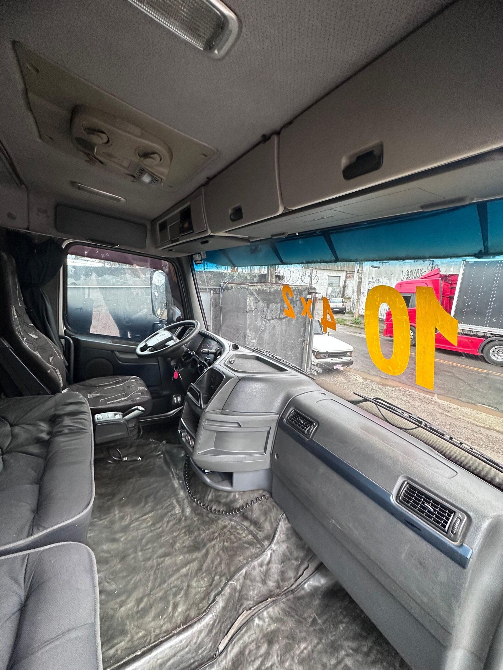 Volvo Fh 440 4×2 2010 Automático