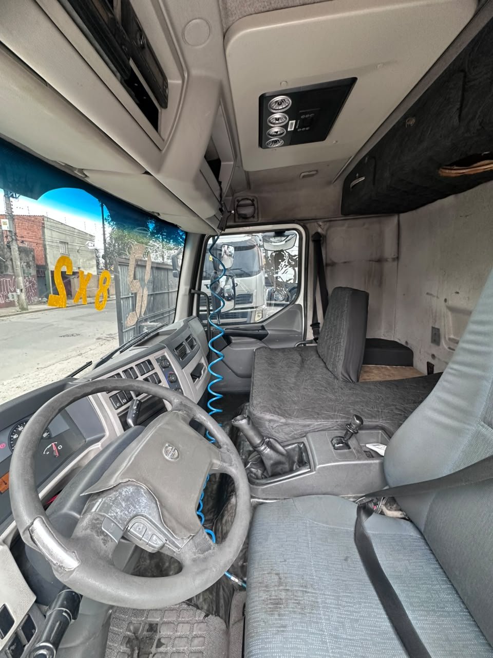 Volvo Vm 270 8×2 2012 Tanque 20 Mil Litros Caminhão Bitruck