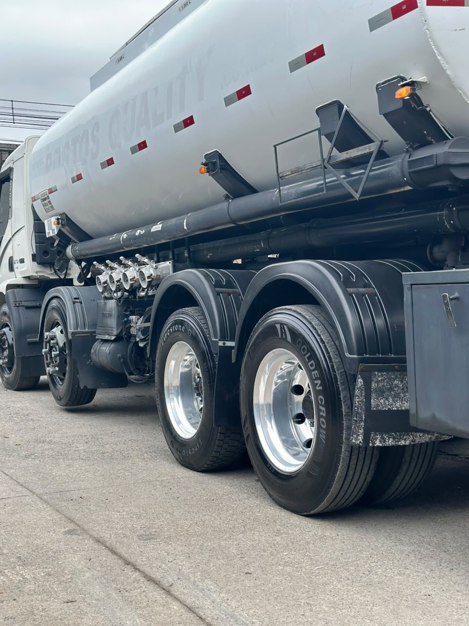 Volvo Vm 270 8×2 2012 Tanque 20 Mil Litros Caminhão Bitruck