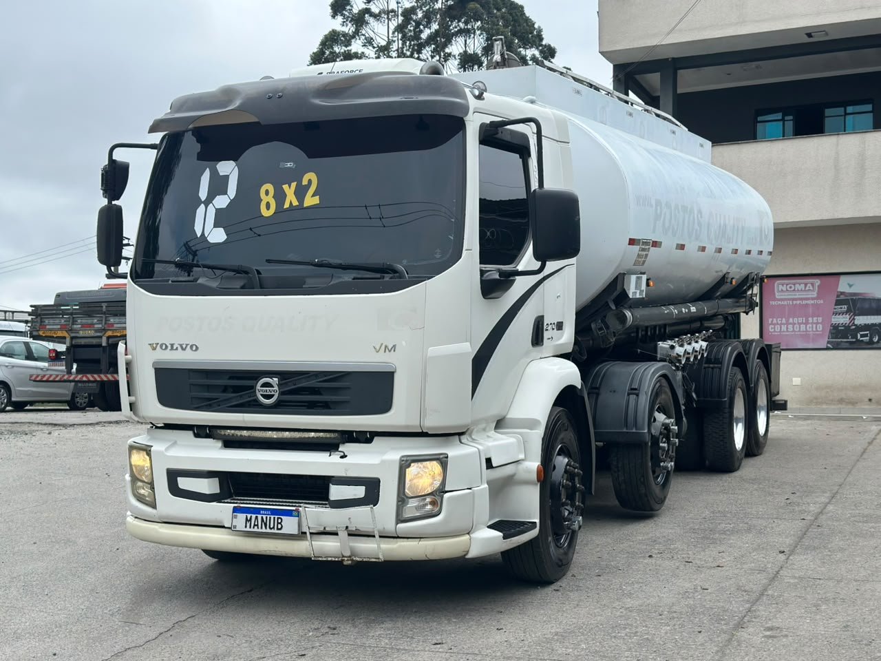 Volvo Vm 270 8×2 2012 Tanque 20 Mil Litros Caminhão Bitruck