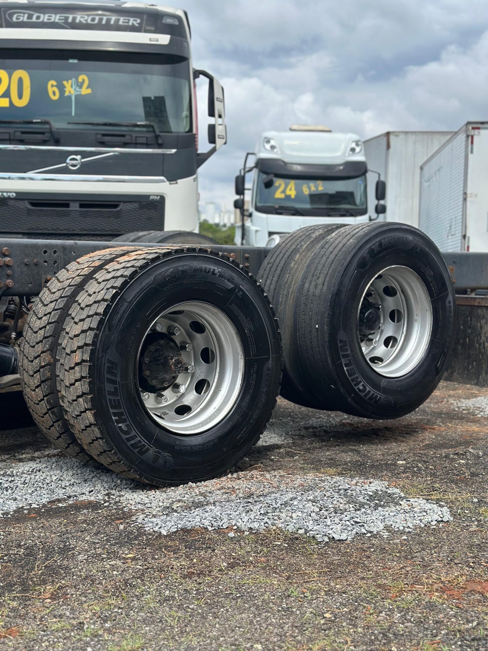 Scania P310 8×2 2018 Chassi De 10m / Motor Feito