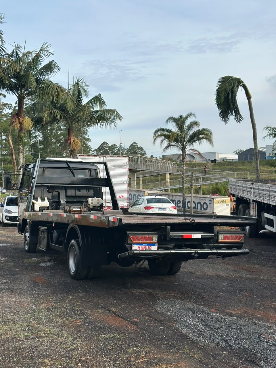 Delivery 8150 4×2 2010 Guincho Plataforma De 6m