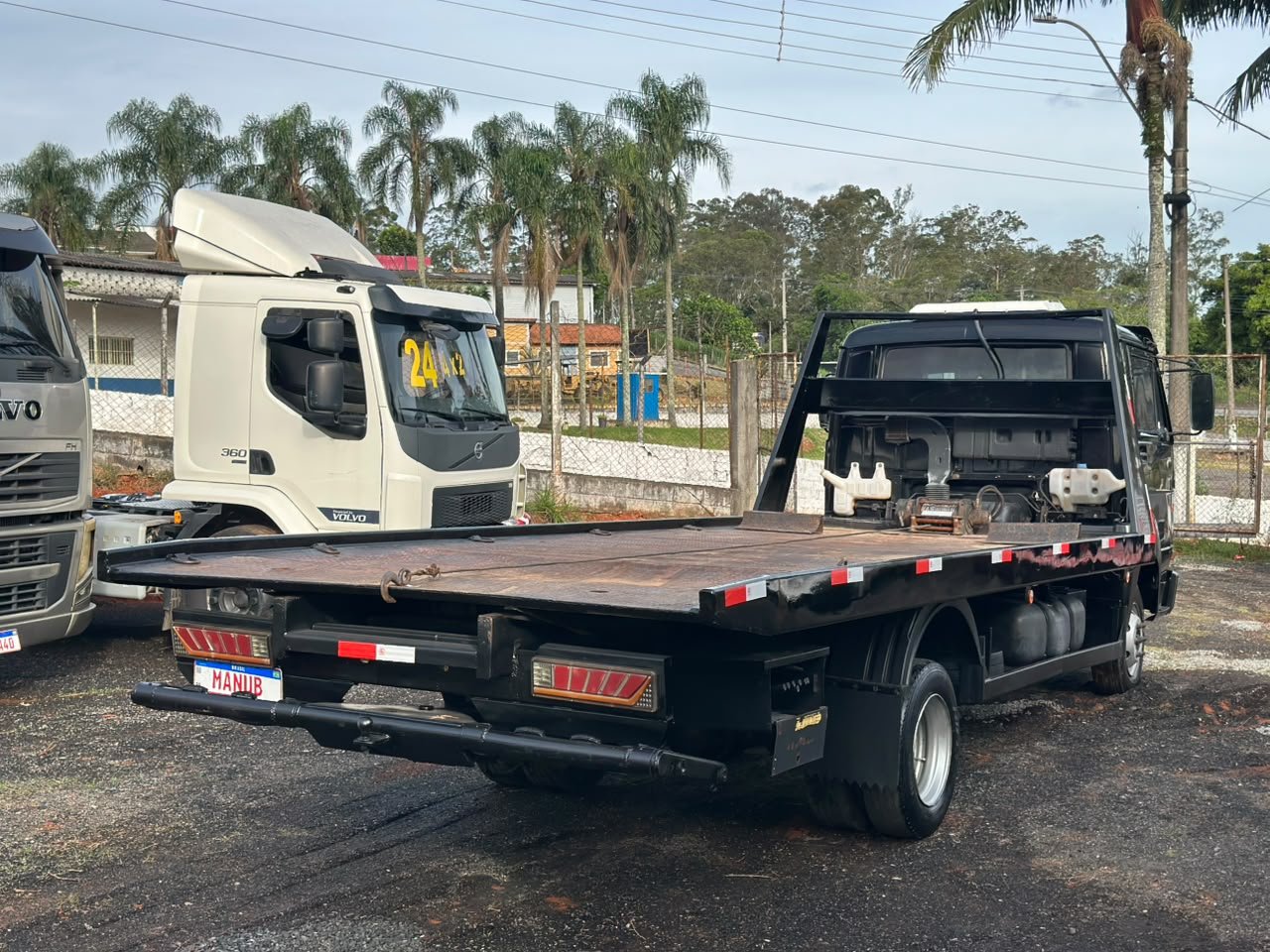Delivery 8150 4×2 2010 Guincho Plataforma De 6m