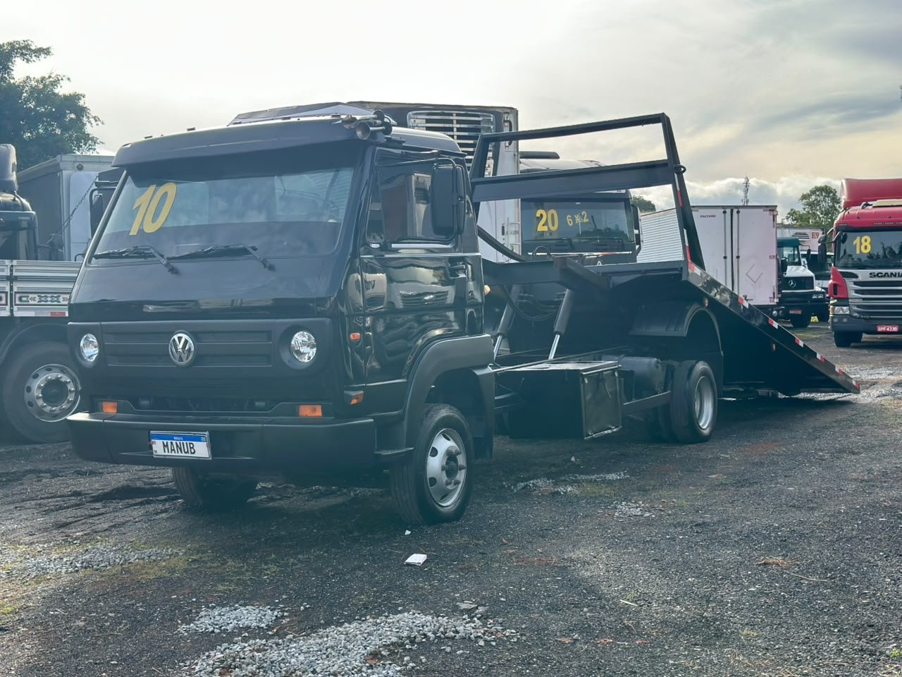 Delivery 8150 4×2 2010 Guincho Plataforma De 6m